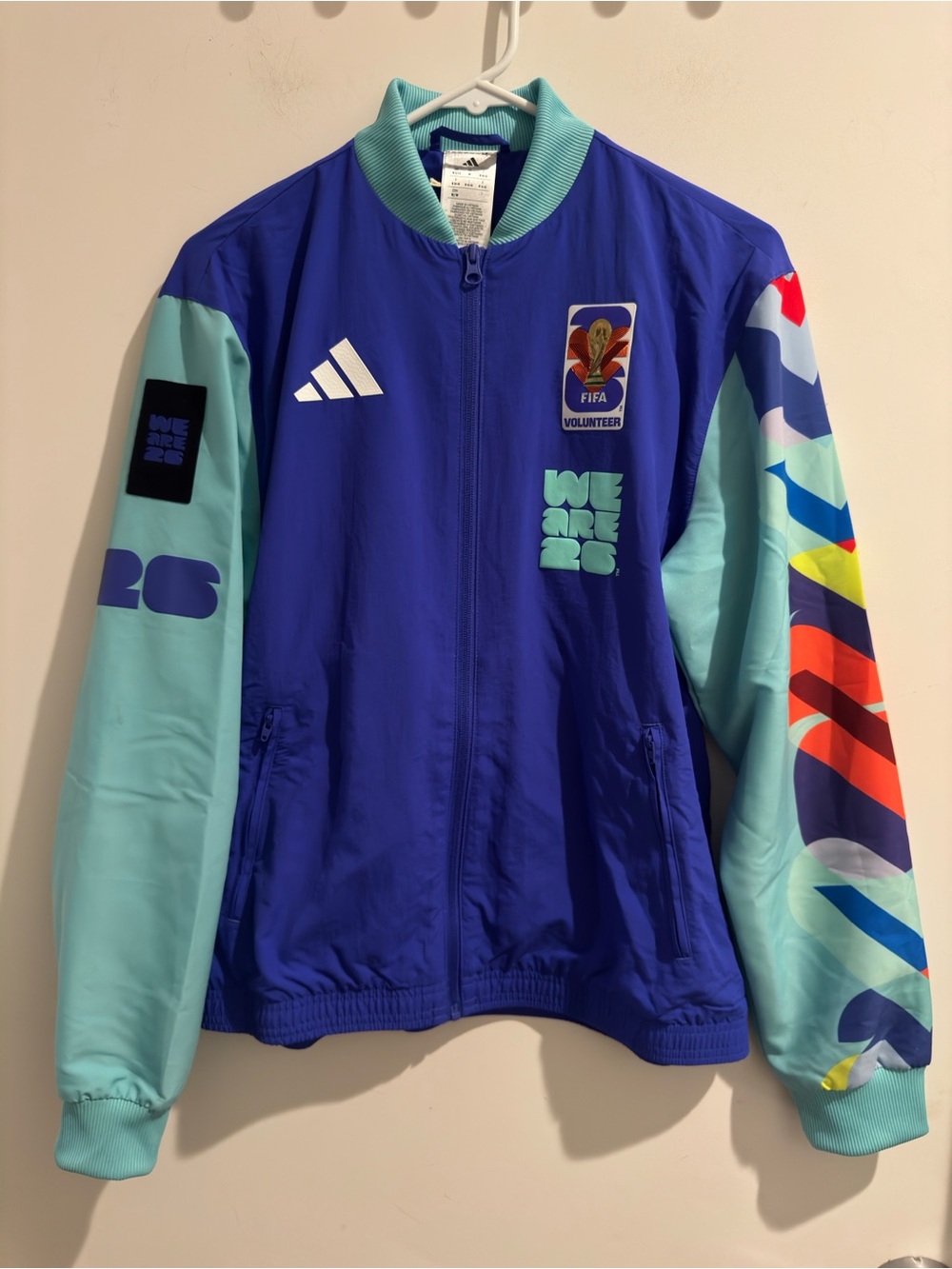 Adidas FIFA World Cup 2026 Volunteer Jacket Blue Soccer NWT Men Size Medium